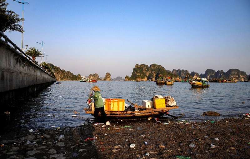Rapid economic growth, urbanisation and changing lifestyles in Vietnam have led to a 'plastic pollution crisis', according to th