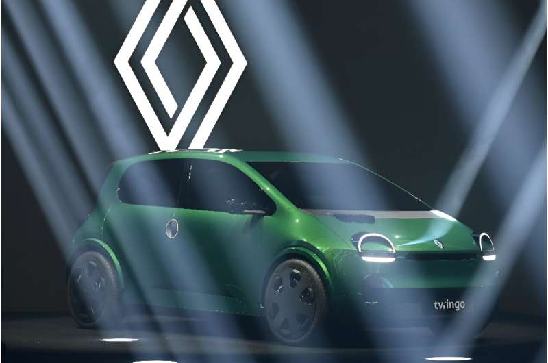 Renault created its EV subsidiary in November and is preparing to sell shares to investors in spring 2024