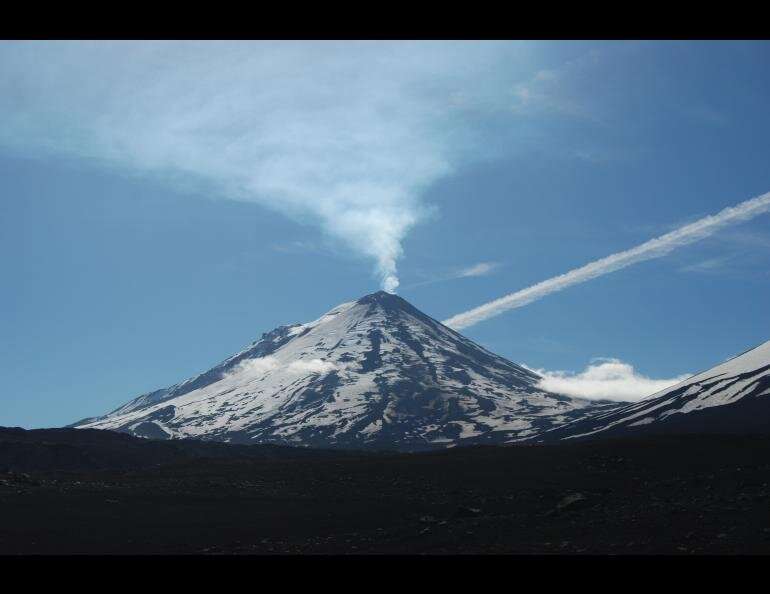 Research reveals sources of CO2 from Aleutian-Alaska Arc volcanoes