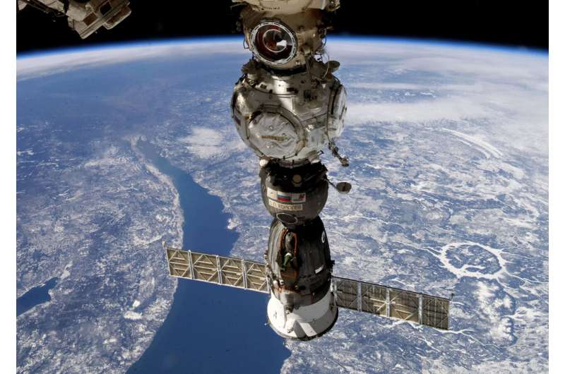 Russia to launch new capsule to return space station crew