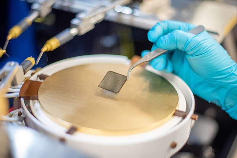 Scalable method to manufacture thin film transistors achieves ultra-clean interface for high performance, low-voltage device ope