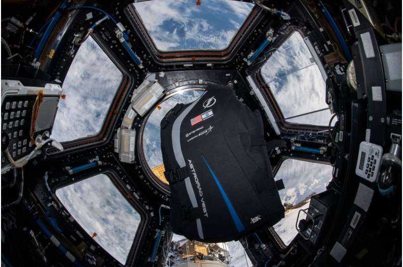 Scientific samples, hardware return from the space station for more study