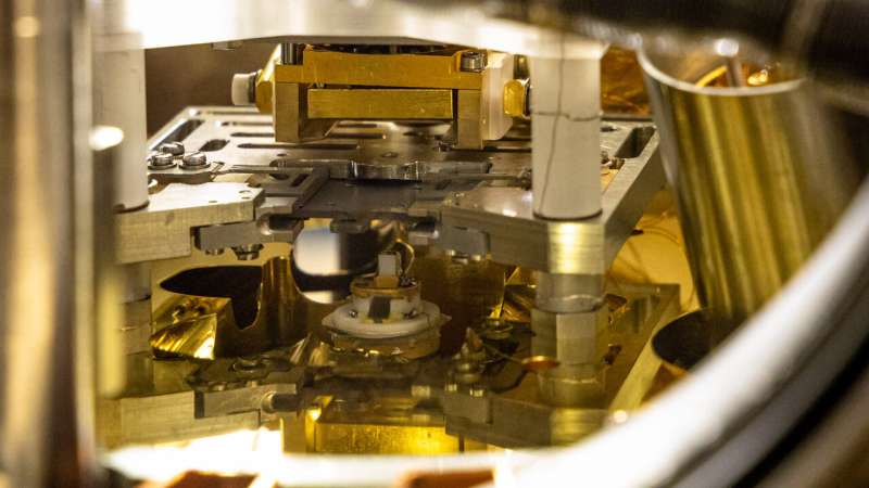 Scientists uncovered mystery of important material for semiconductors at the surface