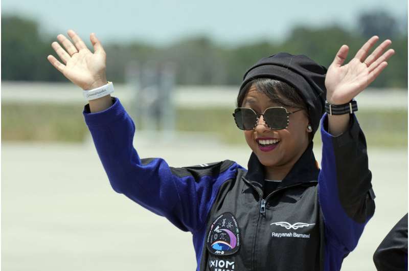 Space station welcomes 2 Saudi visitors, including kingdom's 1st female astronaut
