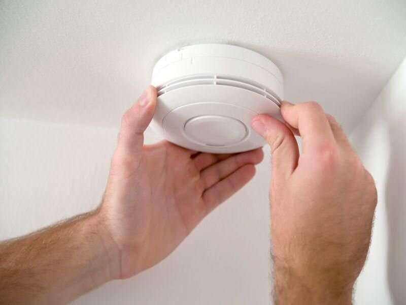 'Spring forward': A good time to check batteries in your smoke alarms