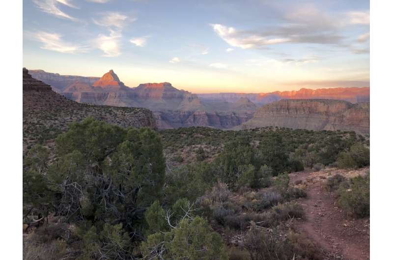 Study: Scientists investigate grand canyon's ancient past to predict future climate impacts