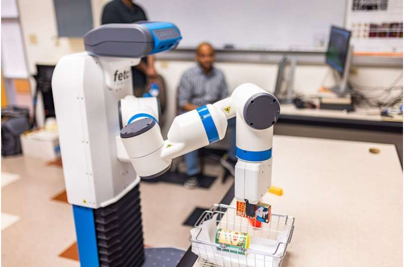 Team's new AI technology gives robot recognition skills a big lift
