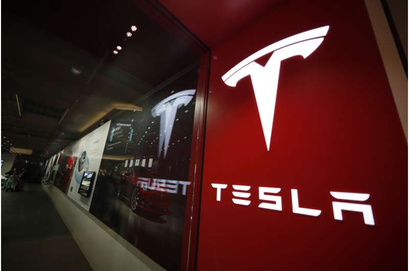 Tesla's price cuts drag share prices sharply lower