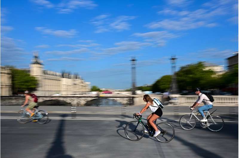 The number of journeys to work by bike rose by 15 percent in 2022