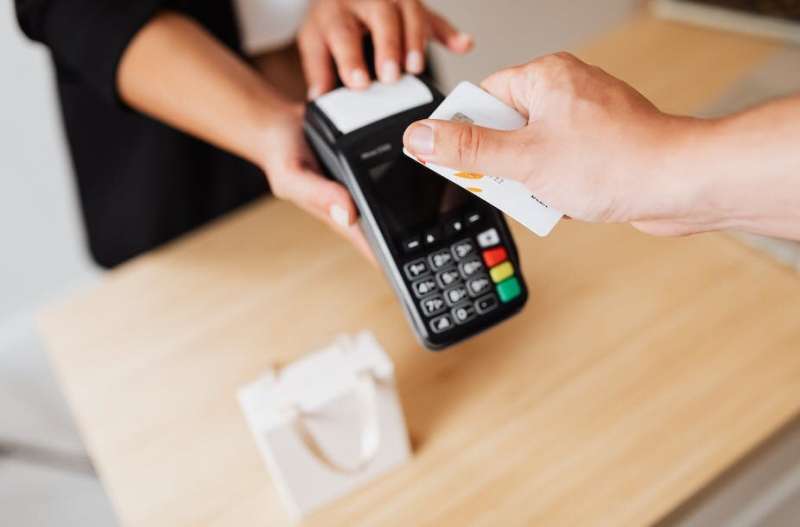 The problem with cashless payments