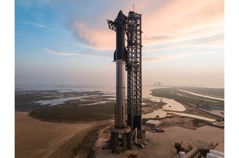 The US space agency NASA has picked the gaint Starship spacecraft, pictured on the Super Heavy booster rocket at the SpaceX Star