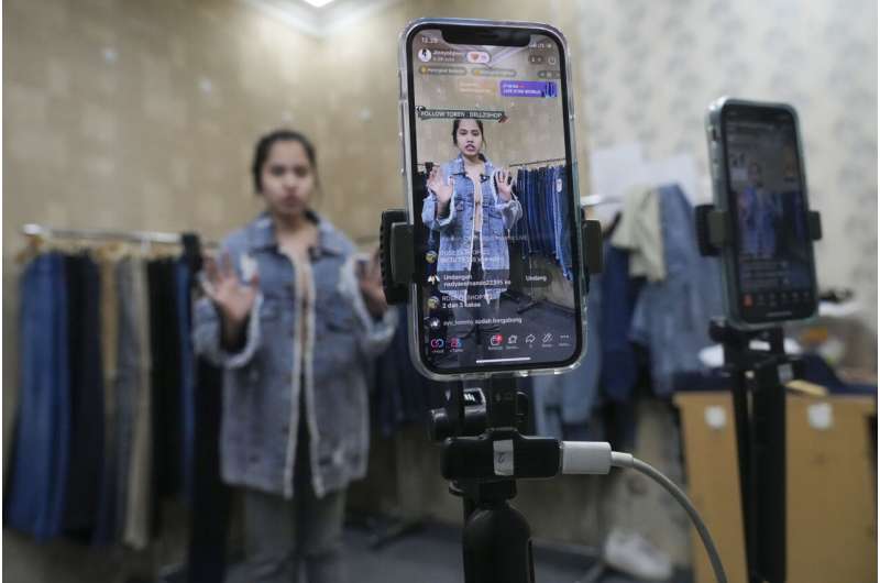 TikTok Shop Indonesia stops to comply with the country's ban of e-commerce on social media platforms