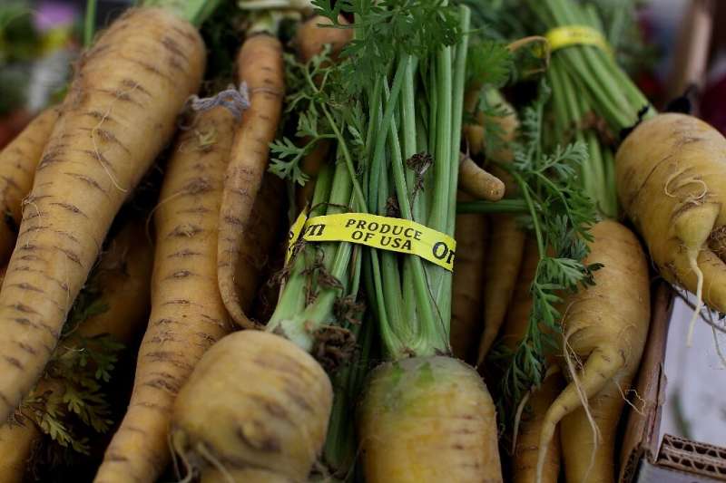 US officials unveiled new rules to tighten oversight of the growing organic food market
