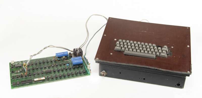 Vintage computer that helped launch the Apple empire is being sold at auction
