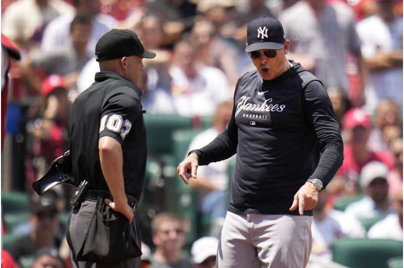 What is a strike in baseball? Robots, rule book and umpires view it differently
