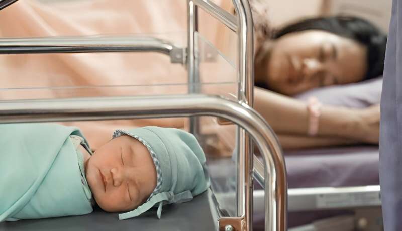 A taxa de natalidade nos Estados Unidos permaneceu inalterada de 2021 a 2022