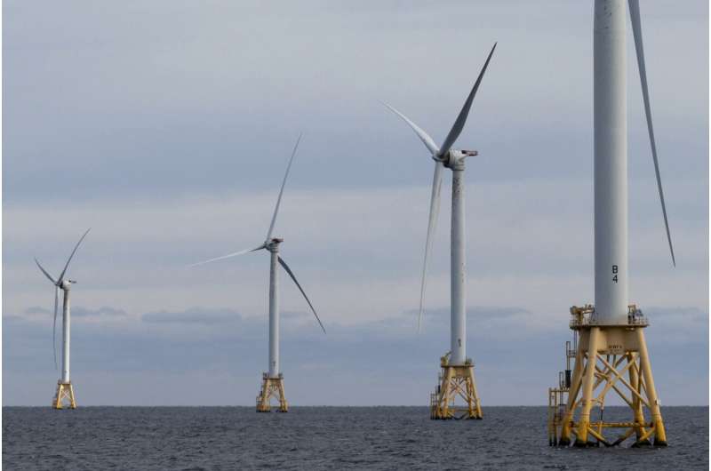 Blade collapse, New York launch and New Jersey research show uneven progress of offshore wind