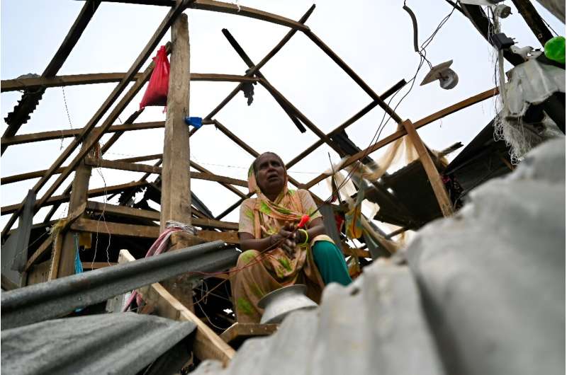 Cyclone Remal in Bangladesh lasted more than 36 hours, a longer-than-normal duration experts say is part of a trend