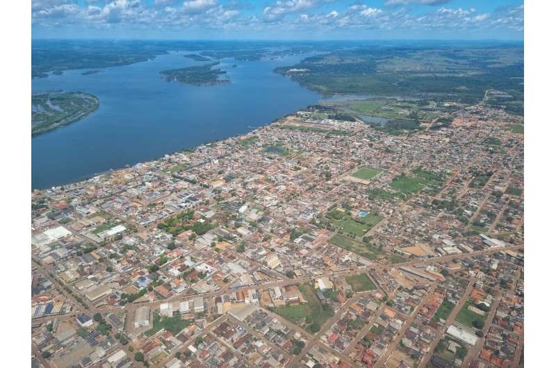Food insecurity is significant among inhabitants of the region affected by the Belo Monte dam in Brazil