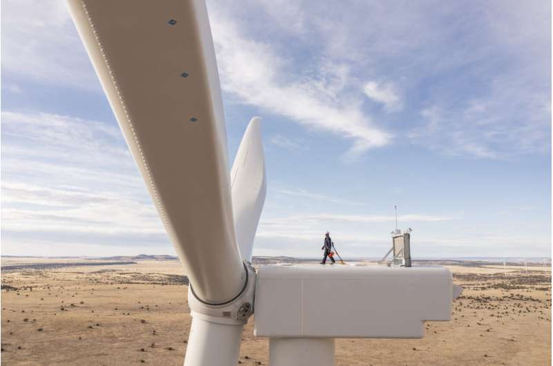 GE business to fill order for turbines to power Western Hemisphere's largest wind project