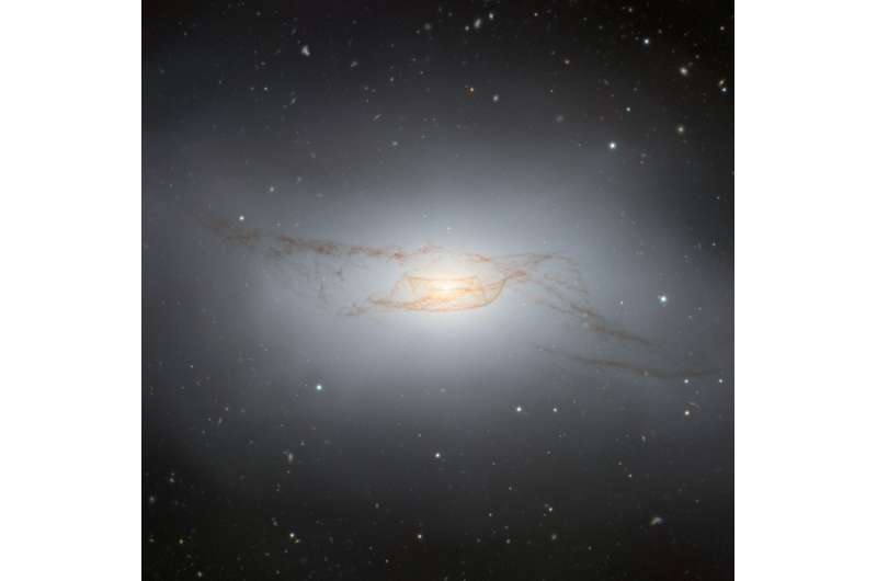Gemini South Captures Twisted Dusty Disk of NGC 4753, Showcasing the Aftermath of Past Merger