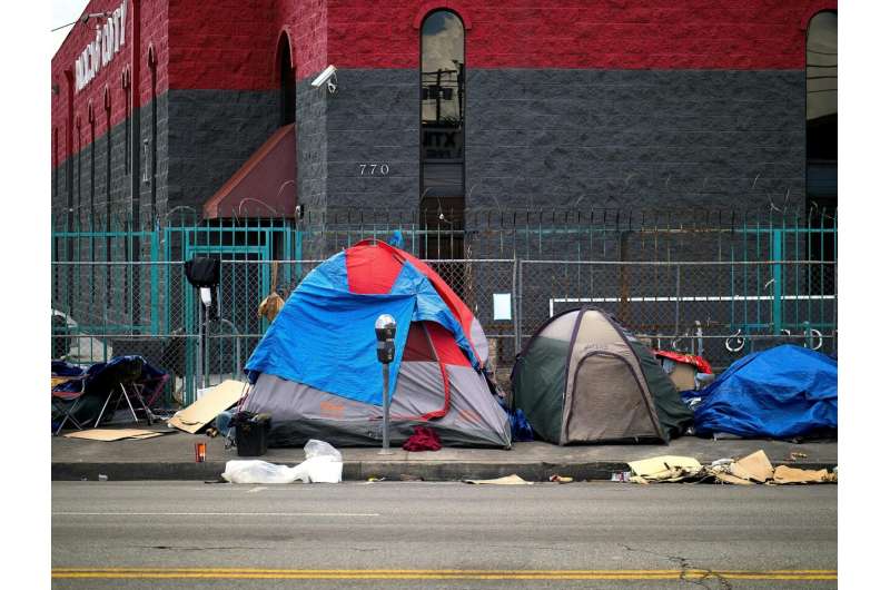 homeless tent