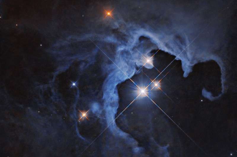 Hubble views the dawn of a sun-like star