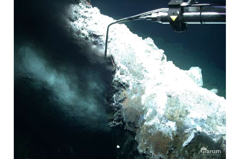 Investigating newly discovered hydrothermal vents at depths of 3,000 meters off Svalbard