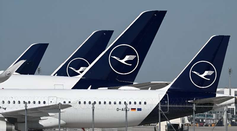 Lufthansa said it remains 'optimistic' the bid to buy 41 percent of ITA