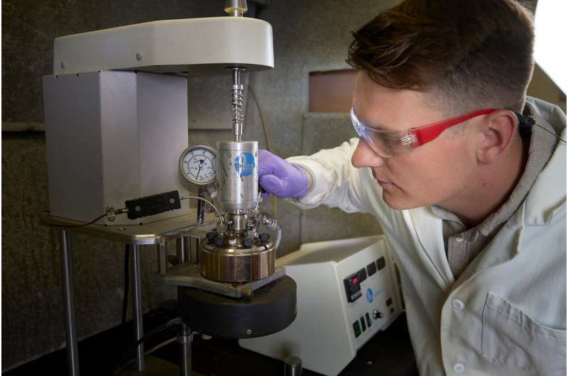 Montana State researcher studies nano-scale materials that mimic enzymes to convert CO2 into chemical building blocks