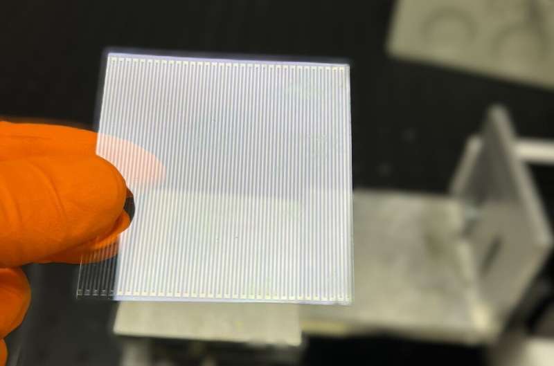 New nanodevice could power your portable electronics while you run  