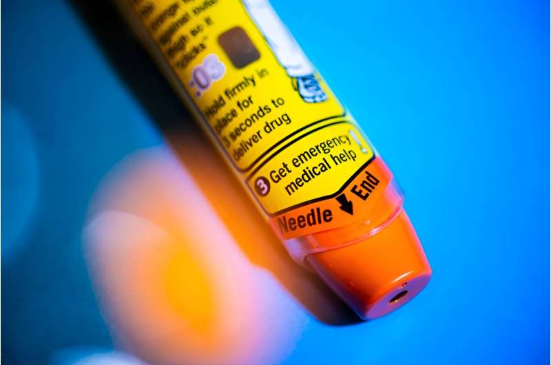 New neffy nasal spray alternative to the EpiPen could be 'a gamechanger' for people with allergies