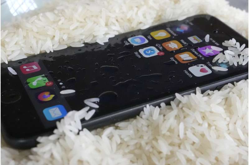 One Tech Tip: Don't use rice for your device. Here's how to dry out your smartphone