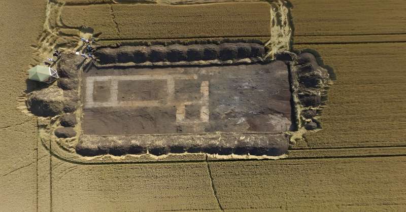 Prehistoric henge reveals centuries-old sacred site in Lincolnshire