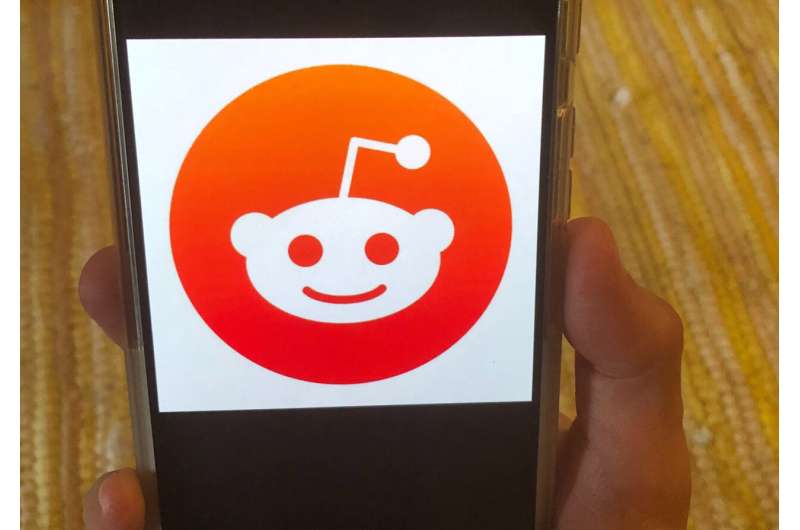 Reddit strikes $60M deal allowing Google to train AI models on its posts, unveils IPO plans