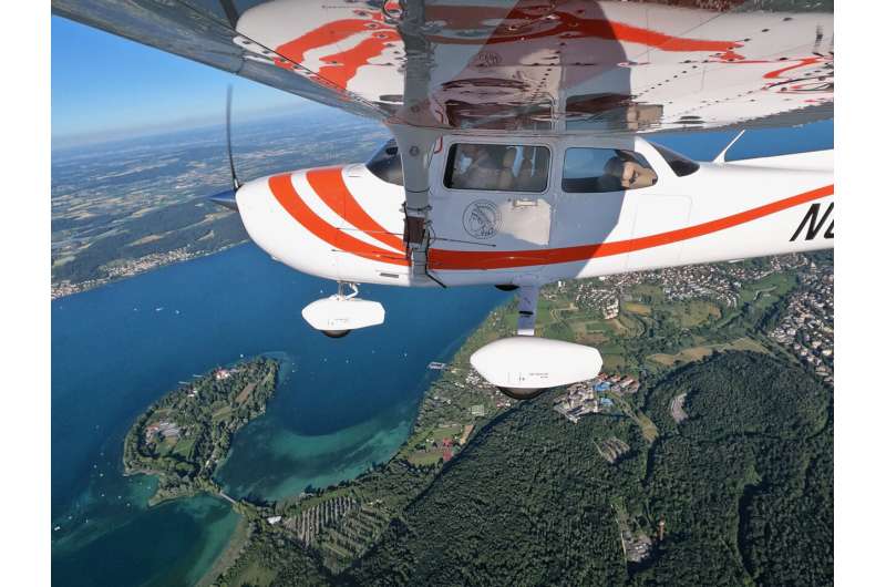 Forscher lauschen den Herzen fliegender Fledermäuse