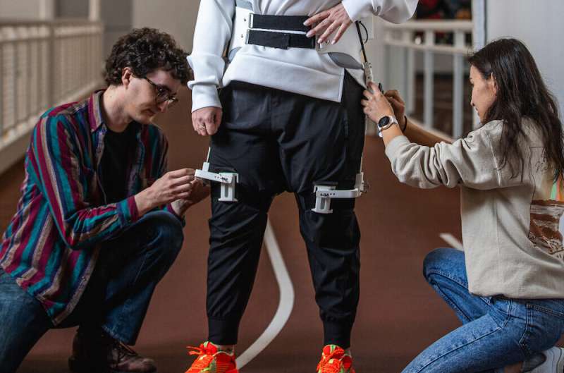 Robotic hip exoskeleton shows promise for helping stroke patients regain their stride