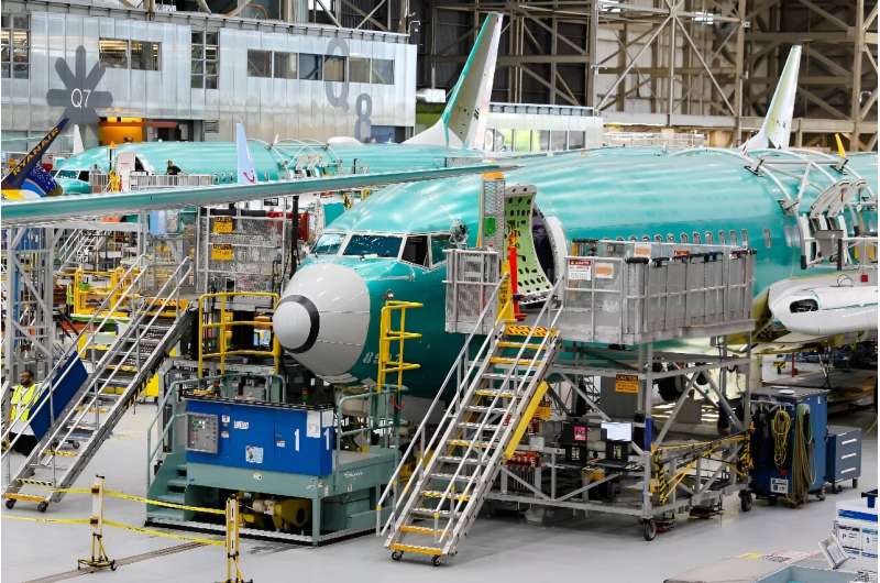 The Federal Aviation Administration is ordering  for inspections of more than 2,600 US-registered Boeing 737 planes over an oxygen mask issue