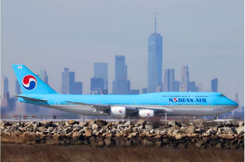 The order by Korean Air will replace some of its long-haul jets