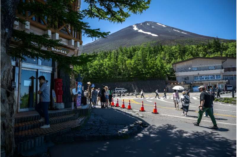 This summer the environment ministry counted around 178,000 climbers on Mount Fuji