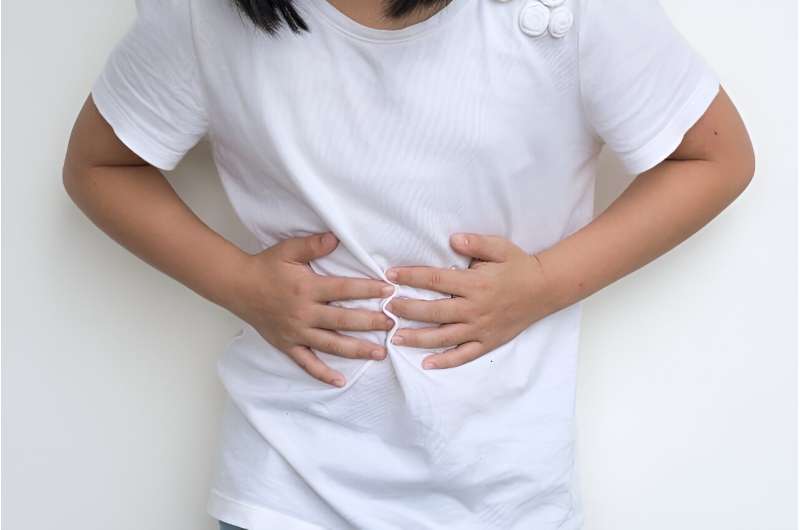 What can cause stomach pain in kids?