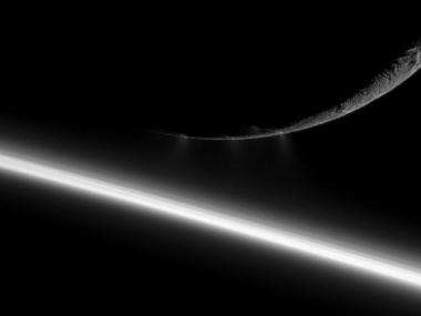 Cassini finds warm cracks on enceladus