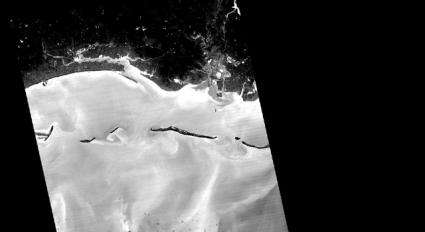 NASA Captures Night Infrared View of Gulf Oil Spill
