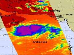 Tropical Cyclone Phet threatens the Indian and Pakistani coastlines