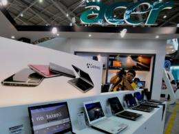 Acer Inc, the world's second biggest computer vendor by revenues, said that its profit for 2009 edged down just 3.54%