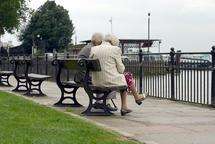 Dementia costs UK economy £23 billion a year