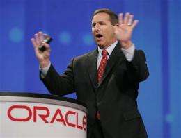 HP sues ex-CEO Hurd over new job at rival Oracle (AP)