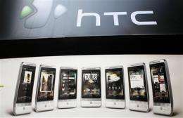 HTC swipes back at Apple in patent dispute (AP)
