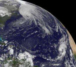 Hurricane watches up in Canada as the GOES-13 Satellite sees Hurricane Igor still expanding