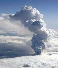 Iceland's volcanic ash halts flights across Europe (AP)